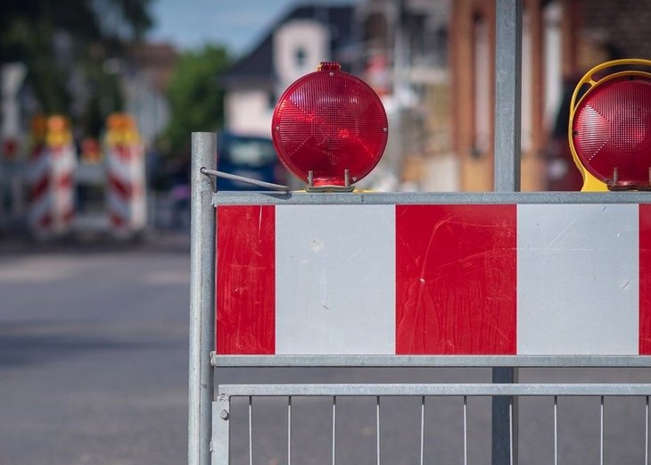 Ab 2. September: Vollsperrung Alte Holzer Straße
