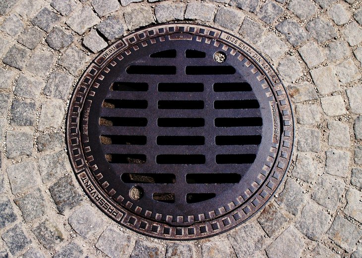 Link: Beton im Kanal im Bereich Büscherhöfen