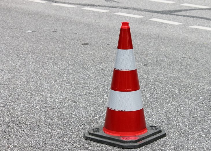 Link: eine Abteilungsleitung (m/w/d) für den Bereich Untere Straßenverkehrsbehörde/Ordnungsamt sowie Betriebliches Mobilitätsmanagement.