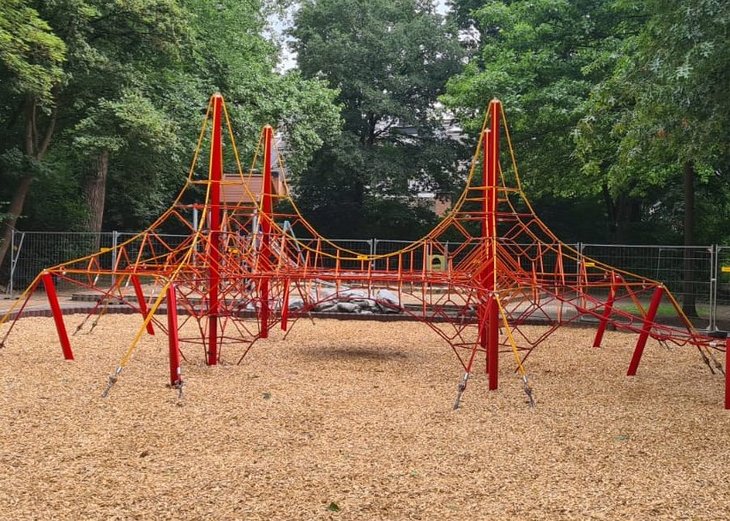 Link: Spielplatz an der Wupper erstrahlt in neuem Glanz