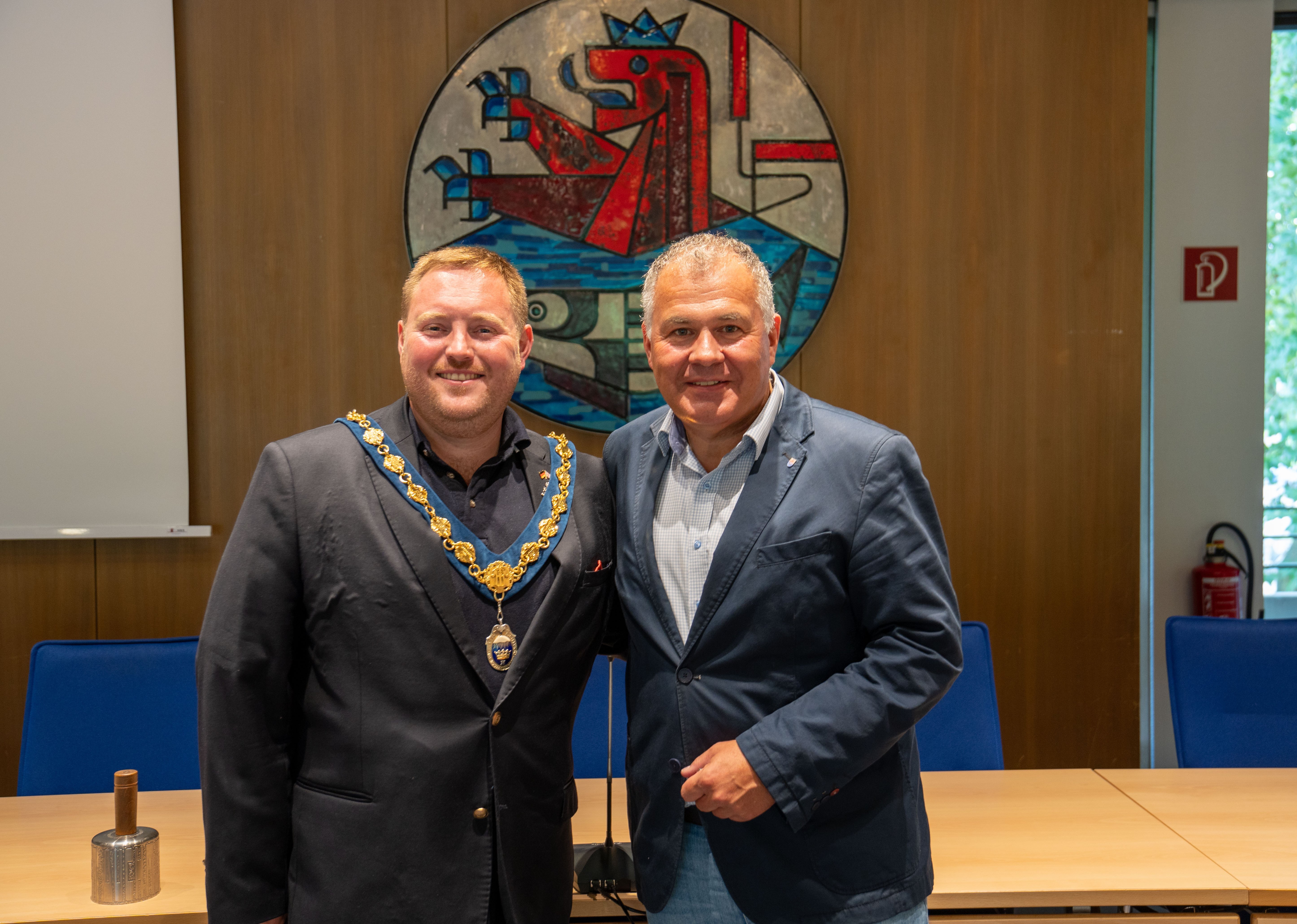 Link: Besuch aus Helney
