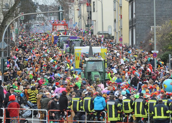 Link: Blütensamstagszug am 18. Februar – um 14.11 Uhr geht es los