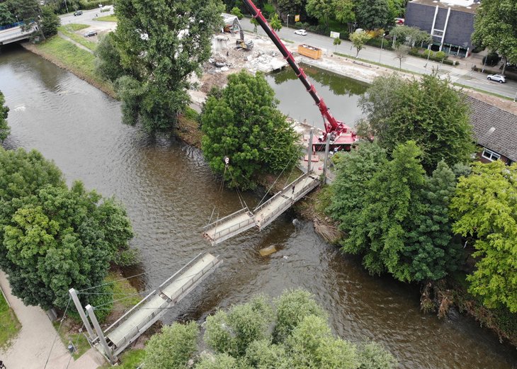 Link: Henley-Brücke – Abriss am 26. Juli gestartet