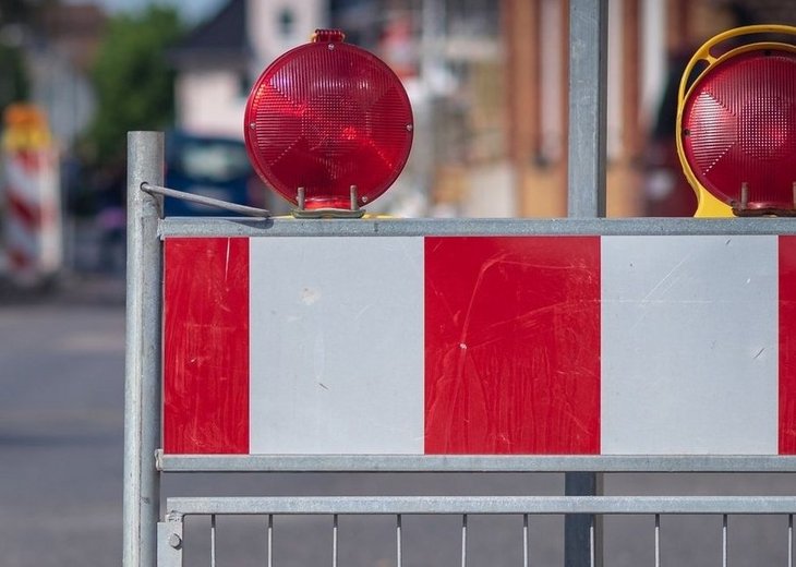 Link: 5.-22. Mai: Sperrung des Bahnübergangs an der Hochstraße