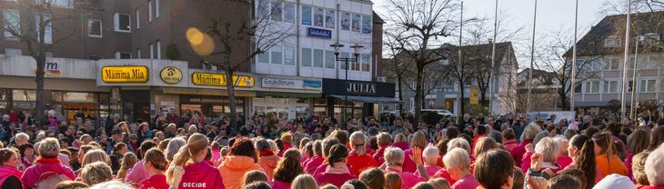 Link: 7. & 8. März: Buchvorstellung, Posterausstellung & Tanzdemo zum Weltfrauentag 
